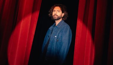 “L’indie è morto, così ho truffato l’indie”: ritorno al mondo tragico quasi magico di Cimini