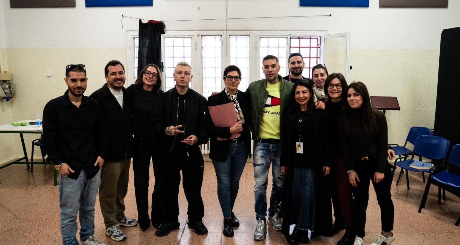 Lazza ed Emis Killa in carcere a Monza: la musica al centro dell’incontro con i detenuti - la Repubblica