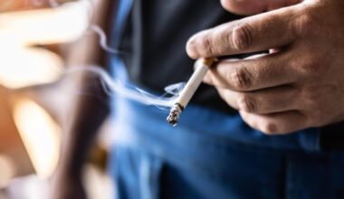 Fumo, anche solo 5 sigarette al giorno aumentano il rischio di infarto e scompenso cardiaco