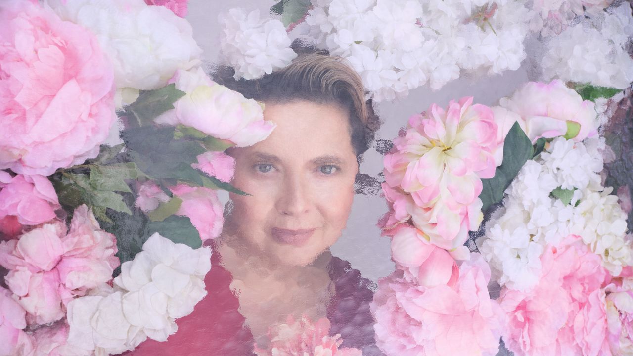Da Isabella Rossellini a Luisa Ranieri e Tilda Swinton: il Calendario Pirelli 2026 celebra l'esperienza della natura