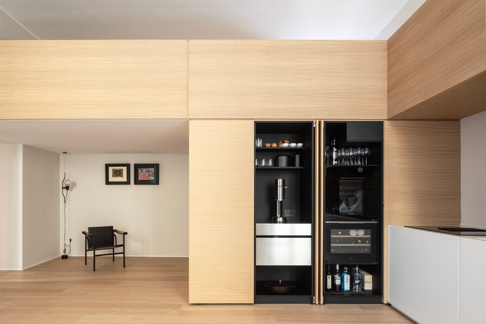 Mobile divisorio in legno con cucina integrata mobile divisorio in legno con cucina integrata