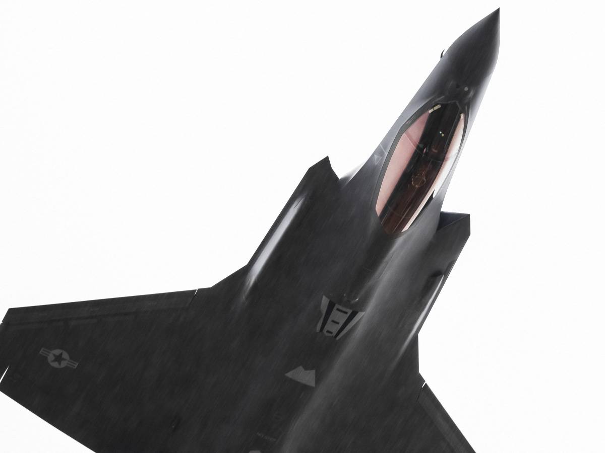F-35 lanciati da portaerei giapponesi: ecco la nuova strategia militare degli Usa
