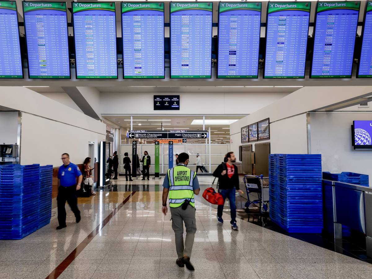 Controlli di sicurezza in aeroporto: cosa cambia per gli smartphone e i dispositivi elettronici