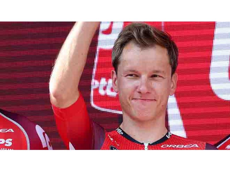 XDS ASTANA. ARRIVA ARJEN LIVYNS, PREZIOSO UOMO DA CLASSICHE