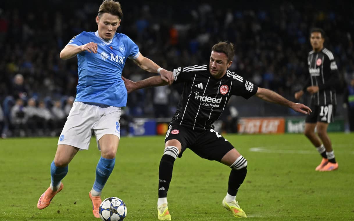 Napoli Eintracht Francoforte 0-0, highlights. Nessun gol al 'Maradona'