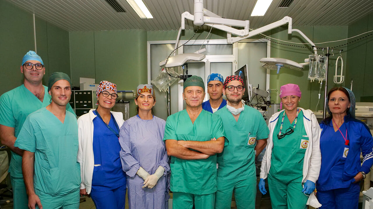 Congresso Siu, l'urologo di Casa Sollievo Pasquale Annese esegue intervento in diretta con la metodica UroLifit