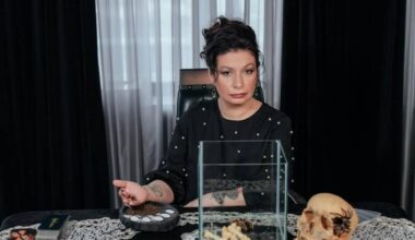 La "strega di Putin" finisce in cella: chi è Alyona Polyn