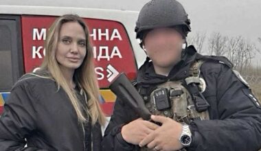 Gli ucraini le arruolano la guardia del corpo. Angelina Jolie va a liberarla