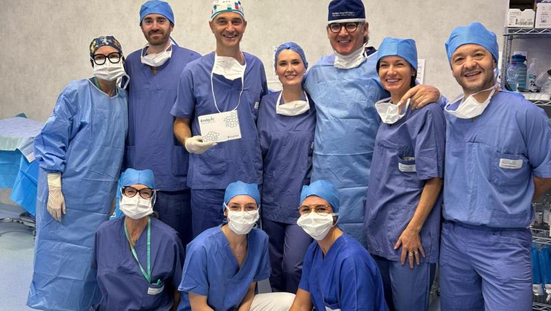 Trapianto cornea artificiale. Primo intervento veneto al San Bortolo