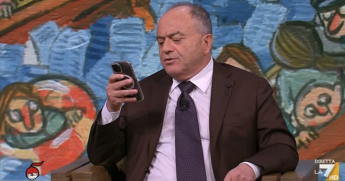 La falsa intervista di Giovanni Falcone letta dal procuratore Nicola Gratteri