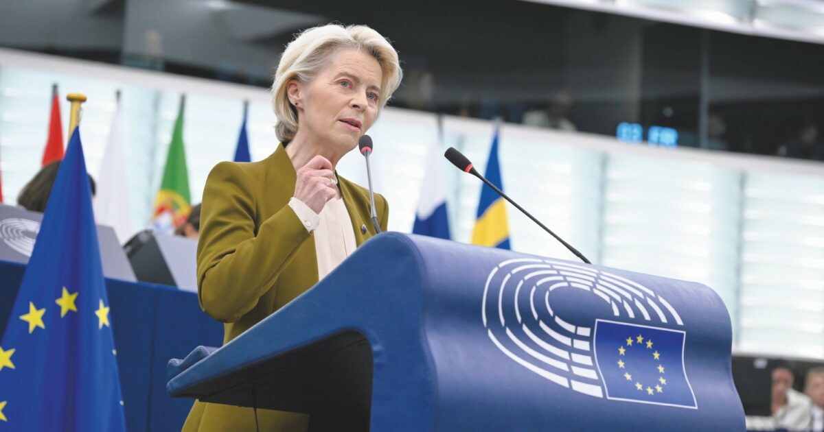 Ursula von der Leyen va all’attacco: censura anti-Russia e nuova intelligence europea sotto il suo comando