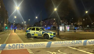 A Stoccolma un autobus si è schiantato contro una pensilina: diverse persone sono morte