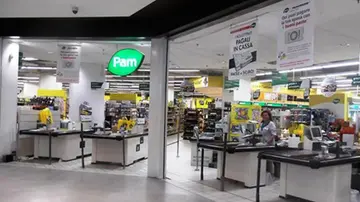 Parla il papà licenziato in tronco dalla Pam col test del cliente invisibile: “Un trauma per me e la mia famiglia, voglio tornare al lavoro”