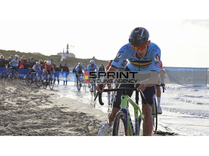 AD HAMME C'E' LA FIRMA DI NYS CHE VINCE LA SFIDA A DUE CON MASON