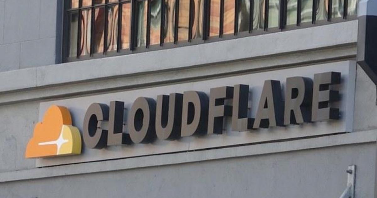 ChatGPT, X e altri siti fuori uso per problemi a Cloudflare, emergenza rientrata
