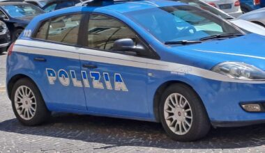 Donna accoltellata sul Gra a Roma, fermato il compagno che era fuggito