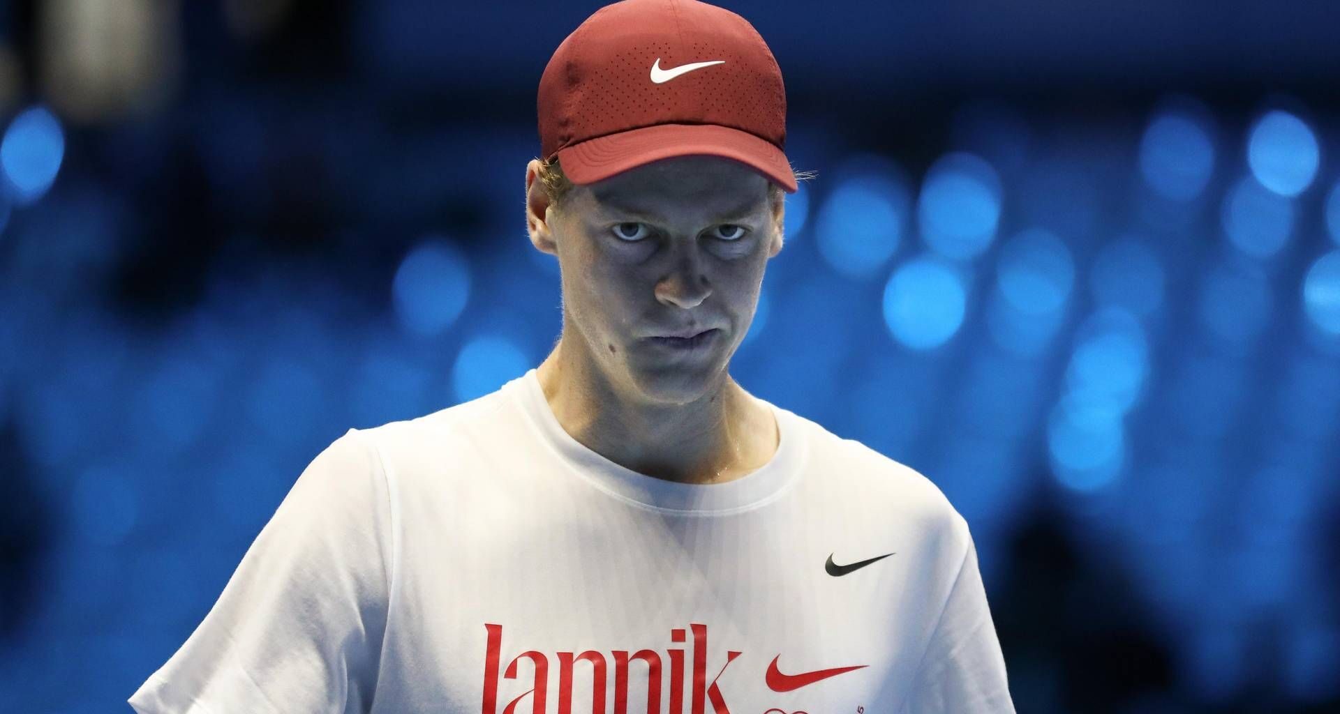 Sinner, golf e relax dopo il trionfo alle Atp Finals. Jannik si diverte sul green