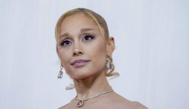 Clamoroso: Ariana Grande lascia la musica. «Seguo ciò che mi fa sentire viva»