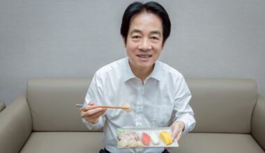 Il presidente di Taiwan ha espresso sostegno al Giappone, con un piatto di sushi