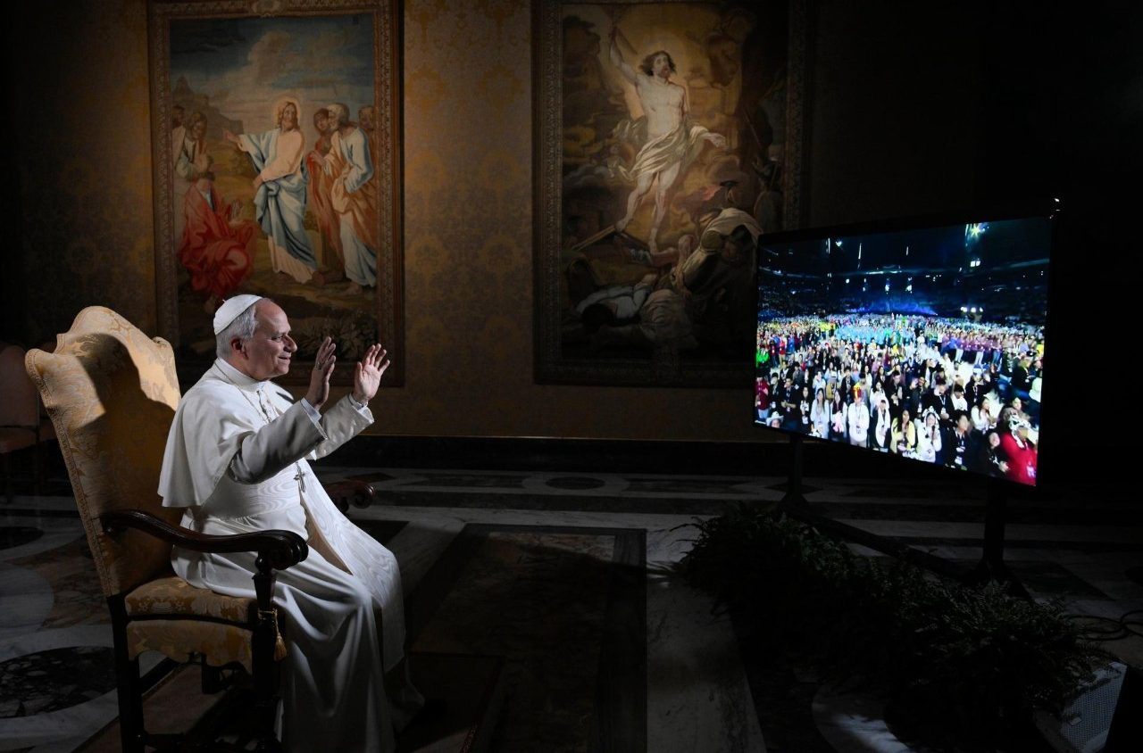Il Papa ai giovani: è il tempo di sognare in grande, siete il presente della Chiesa
