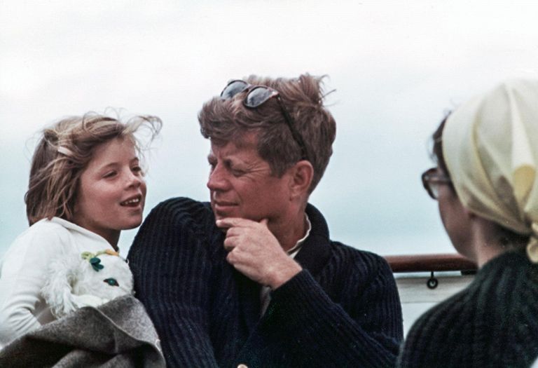 Kennedy con Jacqueline e la figlia Caroline