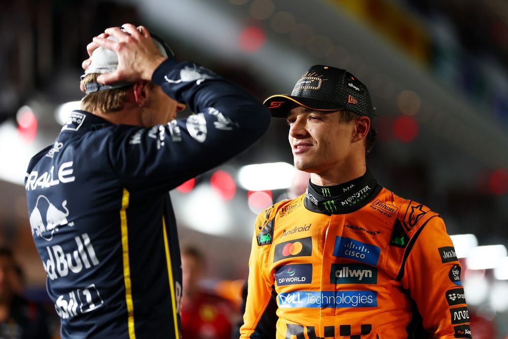 Lando Norris, McLaren, Max Verstappen, Red Bull Racing