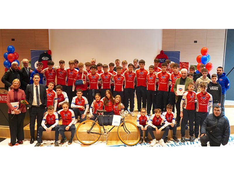 FORTI E VELOCI IN FESTA PER I 100 ANNI DI ATTIVITA' E UN LIBRO CELEBRA LO STORICO ANNIVERSARIO