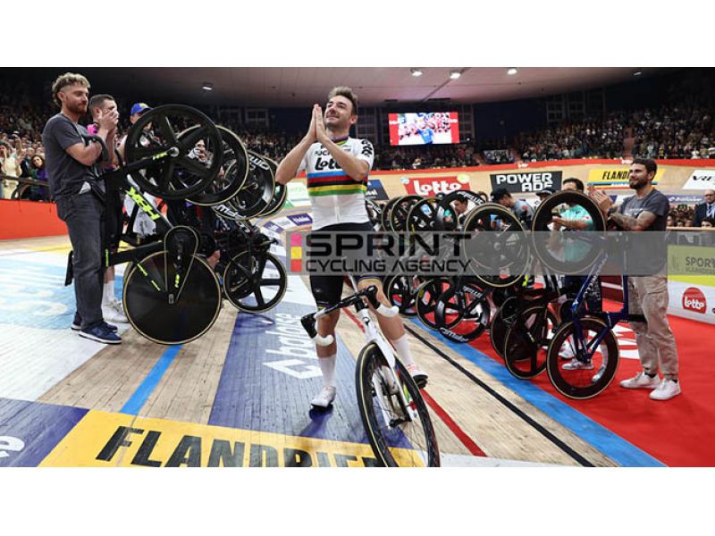 TUTTI IN PIEDI PER VIVIANI. «E' STATO IL FINALE PERFETTO». E PER ELIA ARRIVA ANCHE IL GRAZIE DELLA LOTTO. GALLERY