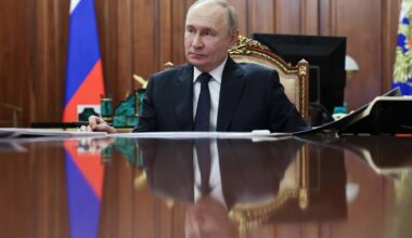 L'apertura di Putin sulla pace: "Pronti a discutere del piano Usa"