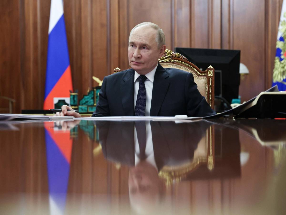L'apertura di Putin sulla pace: "Pronti a discutere del piano Usa"
