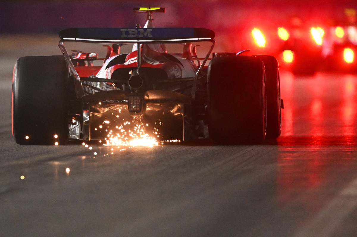 Ferrari: sarà un GP del Qatar tirato col limite dei 25 giri per le gomme