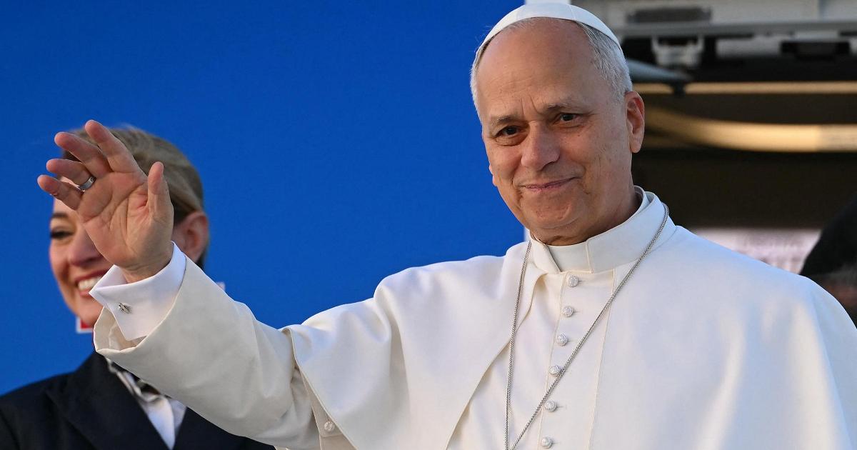 Leone XIV atterrato ad Ankara, inizia il suo primo viaggio apostolico in Turchia e Libano