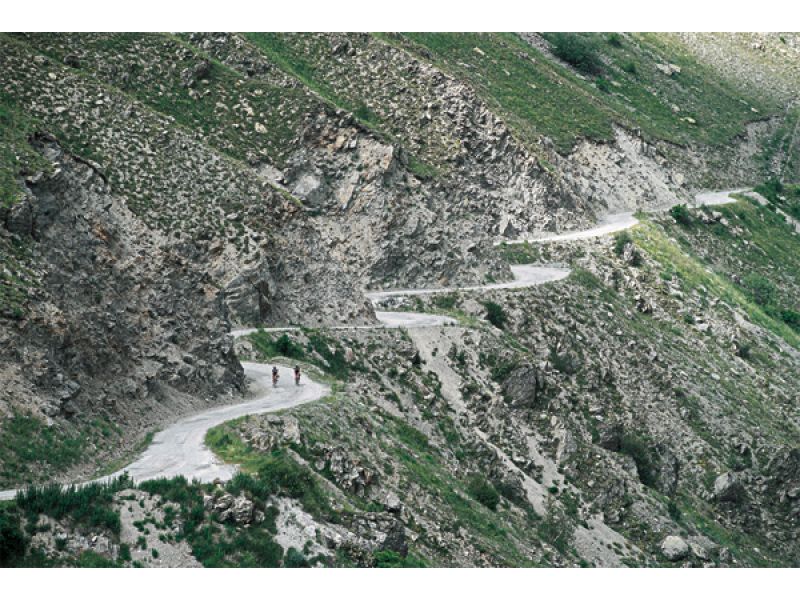 TOUR DE FRANCE, UNA PETIZIONE CONTRO IL PASSAGGIO SUL COL DE LA SARENNE