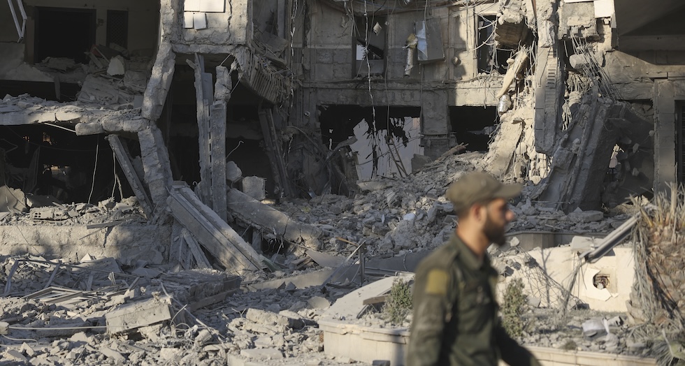 Israele ha attaccato un comune alla periferia di Damasco, in Siria: ci sono almeno 13 morti