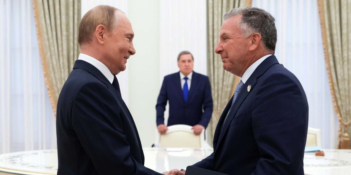 Trappolone per sabotare la pace. «Cacciate Witkoff: aiutava Putin» - La Verità