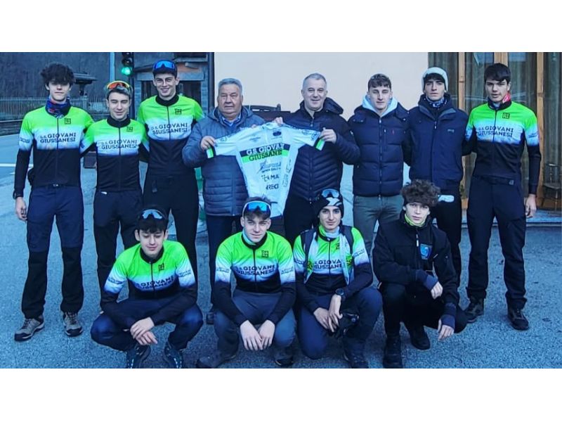 LA GIOVANI GIUSSANESI PREPARA IL 2026 SULLE MONTAGNE OSSOLANE