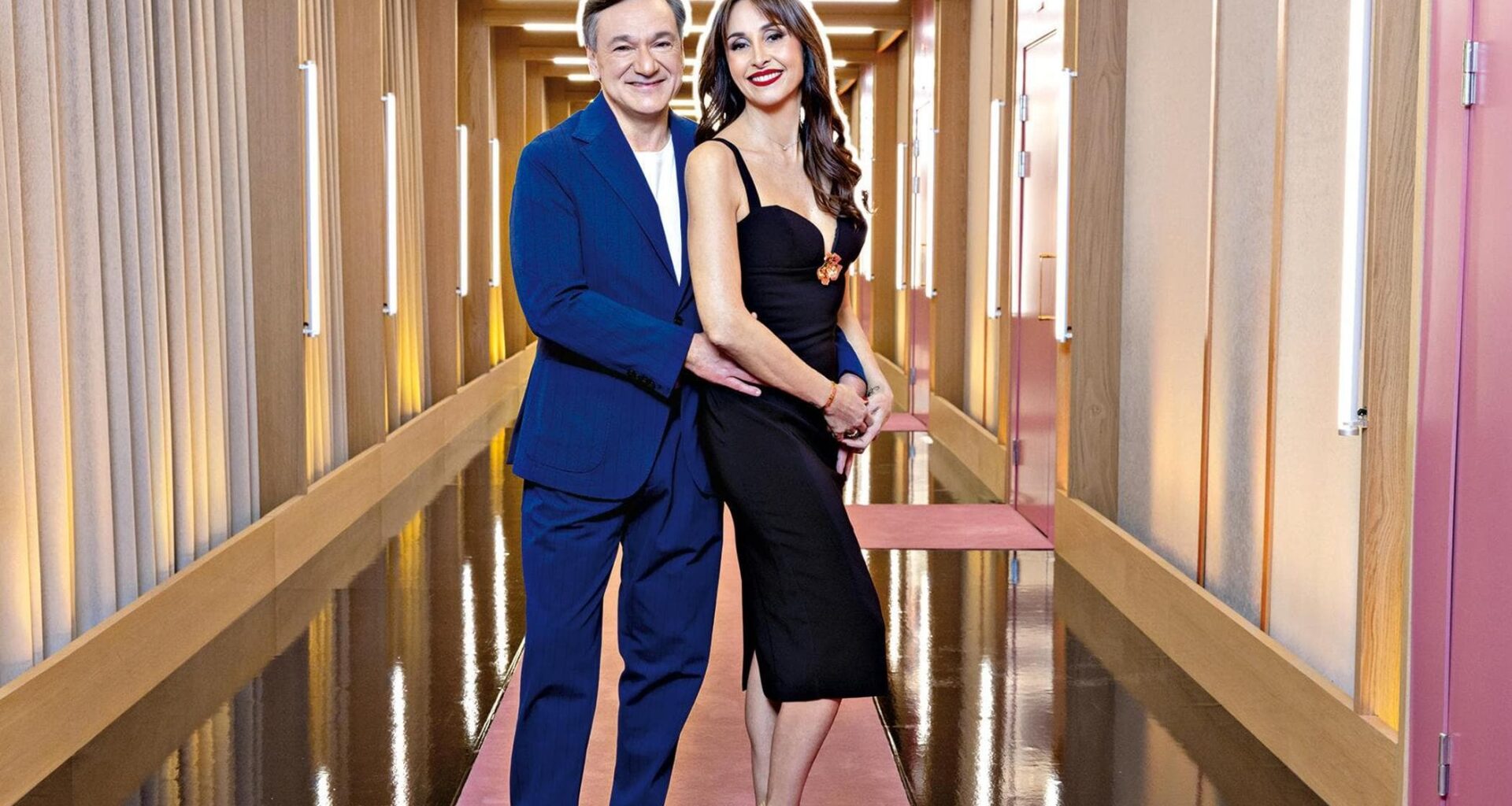 Fabio Caressa e Benedetta Parodi: “Il nostro matrimonio inossidabile tra cravatte gialle e motel” - la Repubblica