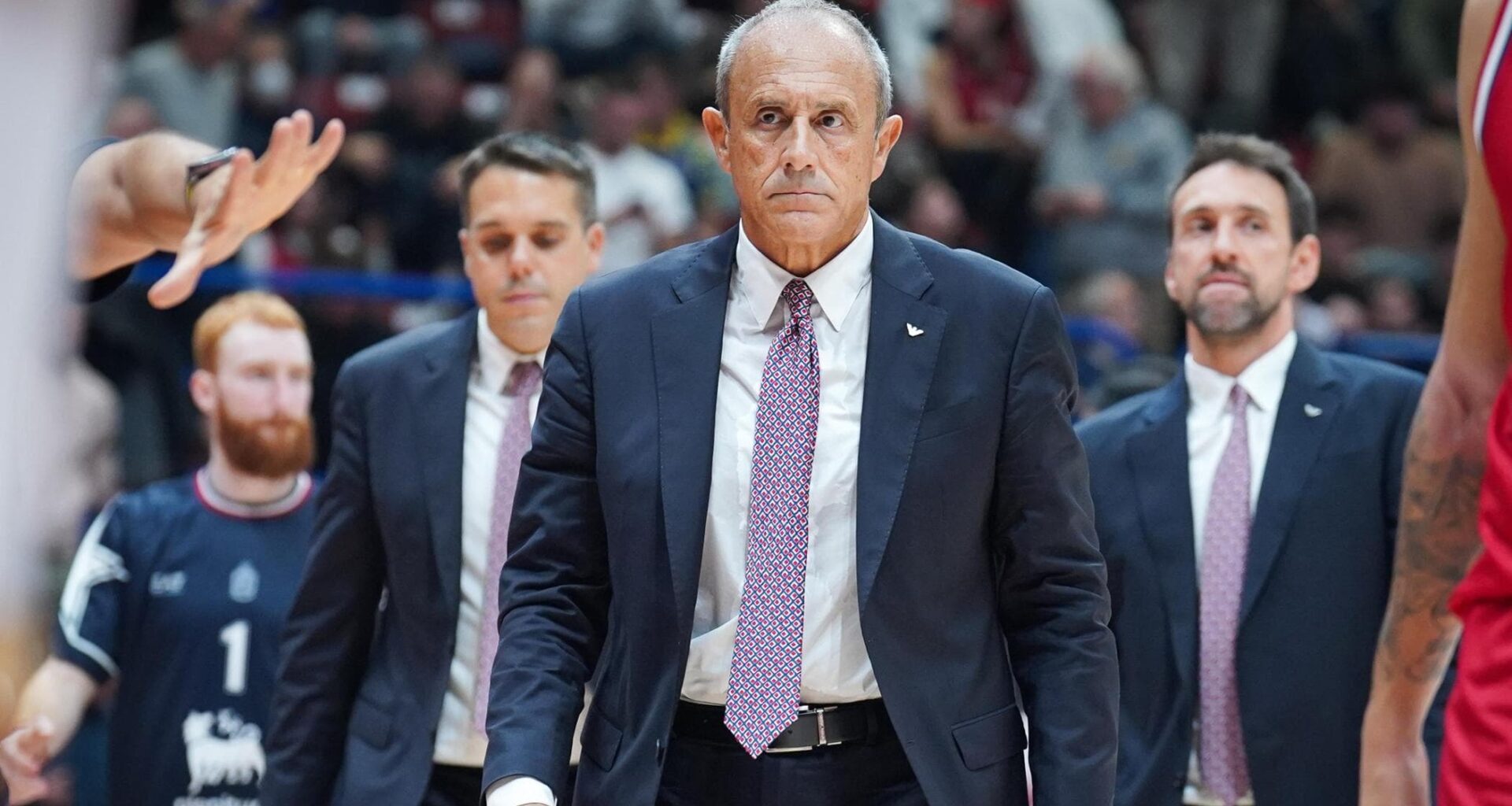 Basket, Messina si dimette dalla guida di Milano: Poeta nuovo allenatore