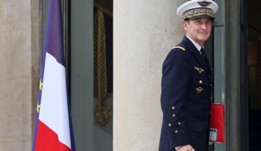 Il Capo di Stato Maggiore francese avverte: “Il Paese si prepari a perdere i suoi figli in guerra” - la Repubblica