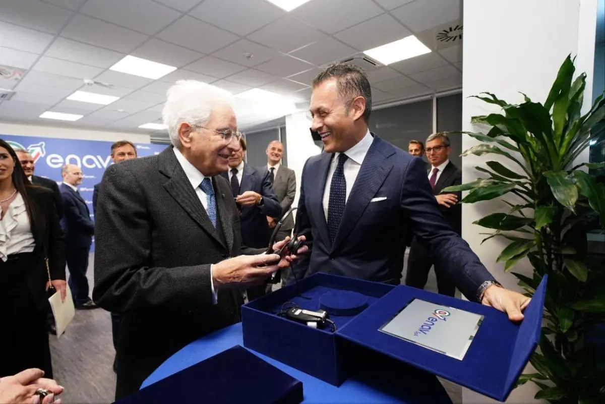 ENAV, Mattarella in visita al Centro di Controllo di Roma ENAV, Mattarella in visita al Centro di Controllo di Roma