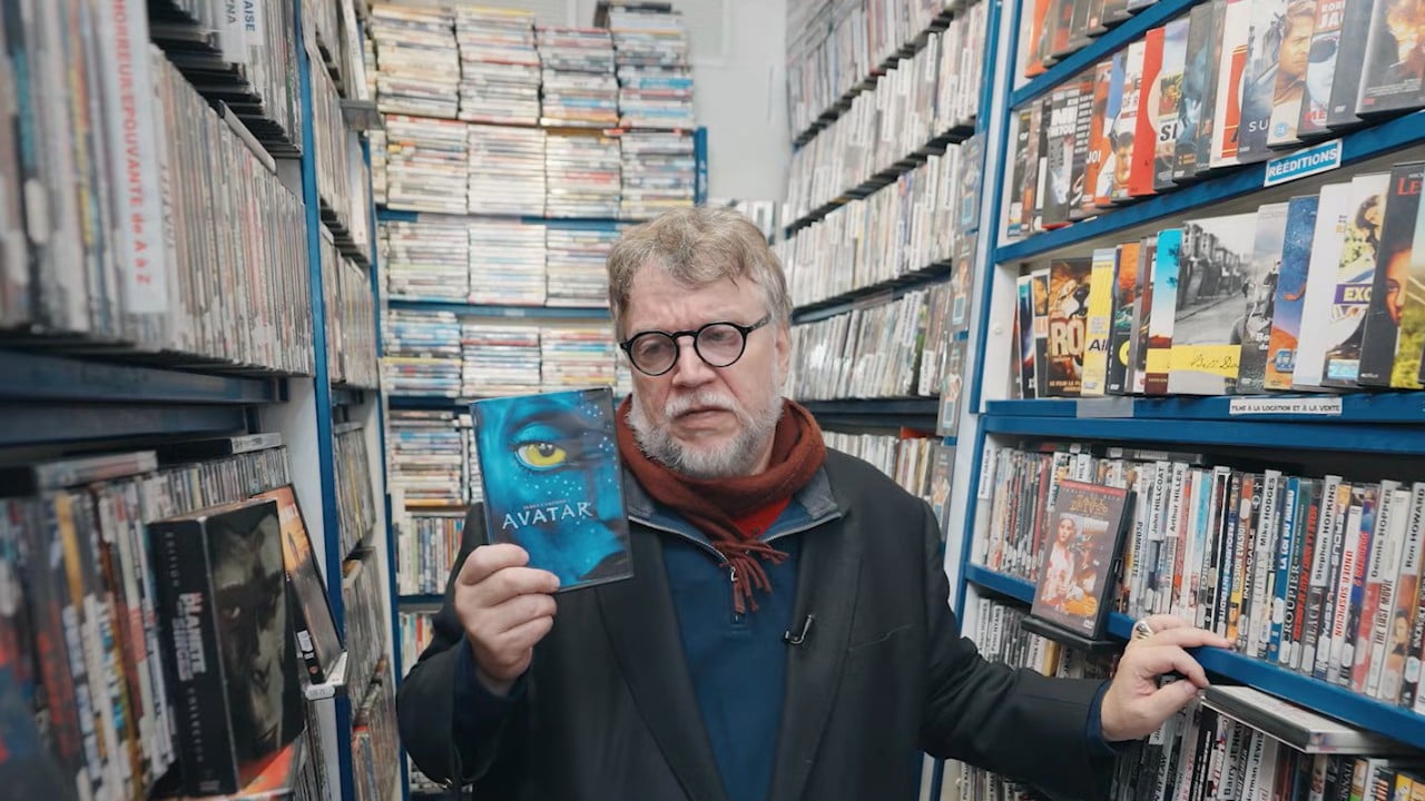 Guillermo del Toro presenta i suoi film preferiti ed esalta gli  Avatar dell'amico fraterno James Cameron: il video