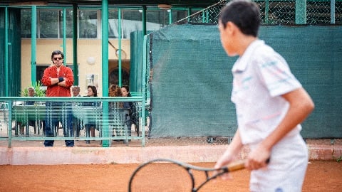 la recensione del film di Andrea Di Stefano con Pierfrancesco Favino