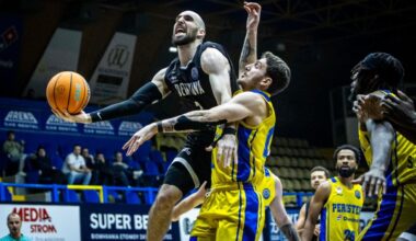 La Bertram Tortona rimane in corsa per tre obiettivi, ma slitta l’esordio nel nuovo palasport