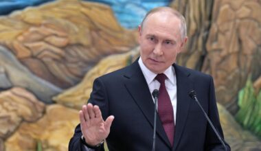 Putin gela i negoziati: “Tregua solo se Kiev si ritira dalle regioni contese” - la Repubblica