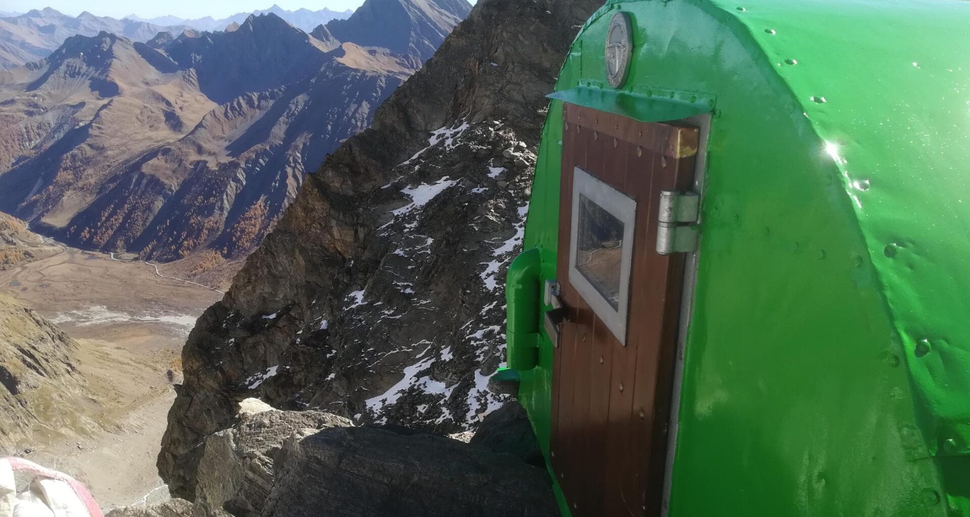 Cent’anni di bivacchi, architetture essenziali per la montagna lenta - la Repubblica