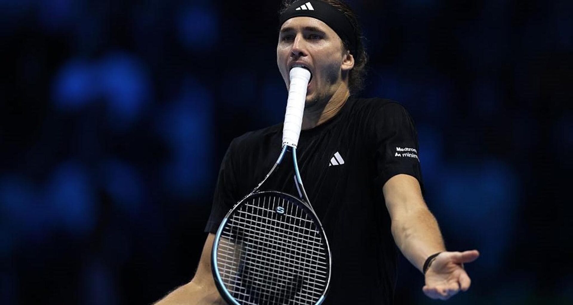 Zverev e la racchetta in bocca: tutta colpa della superiorità di Sinner - la Repubblica