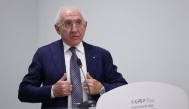 Il Garante della Privacy: 'Il collegio non si dimette' - Notizie