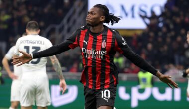 Leao riporta il Milan in testa, Lazio battuta 1-0. Finale rovente, Var e arbitro protagonisti - la Repubblica