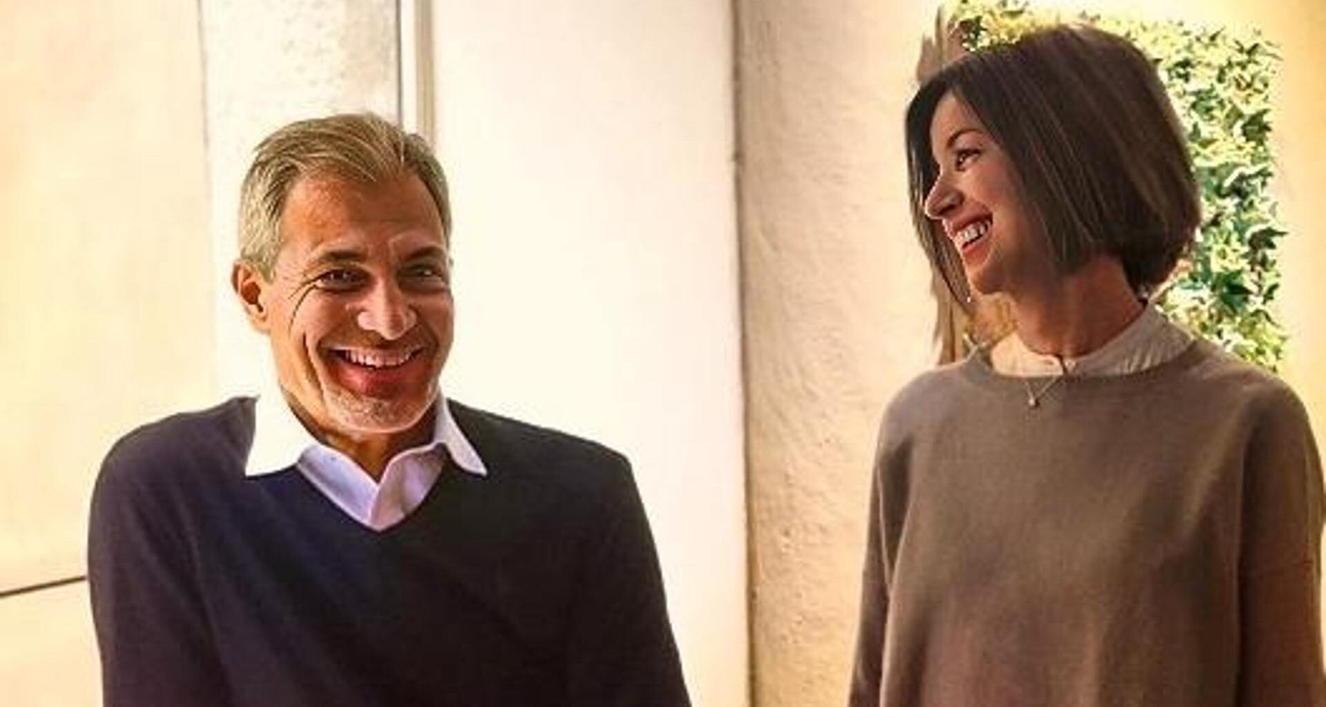 Cannobio, la galleria-enoteca Lagobava celebra 4 anni di mostre con un viaggio tra le emozioni