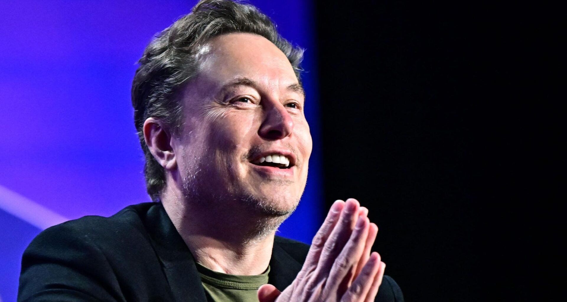 Mille miliardi per Musk: sì di Tesla al mega bonus - la Repubblica